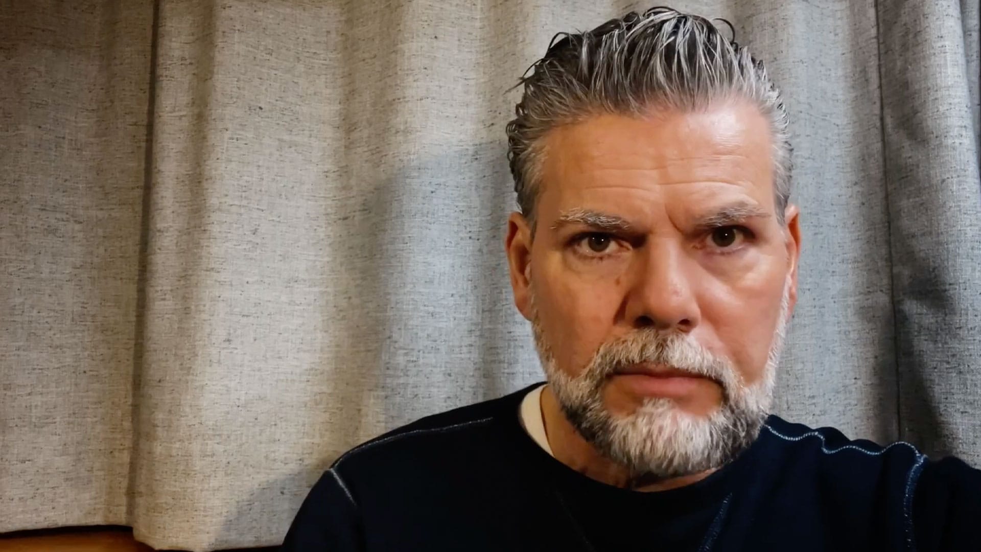 Friedvolle Krieger – Markus Bönig | Der komplette Film ab 25.12. auf apolut!