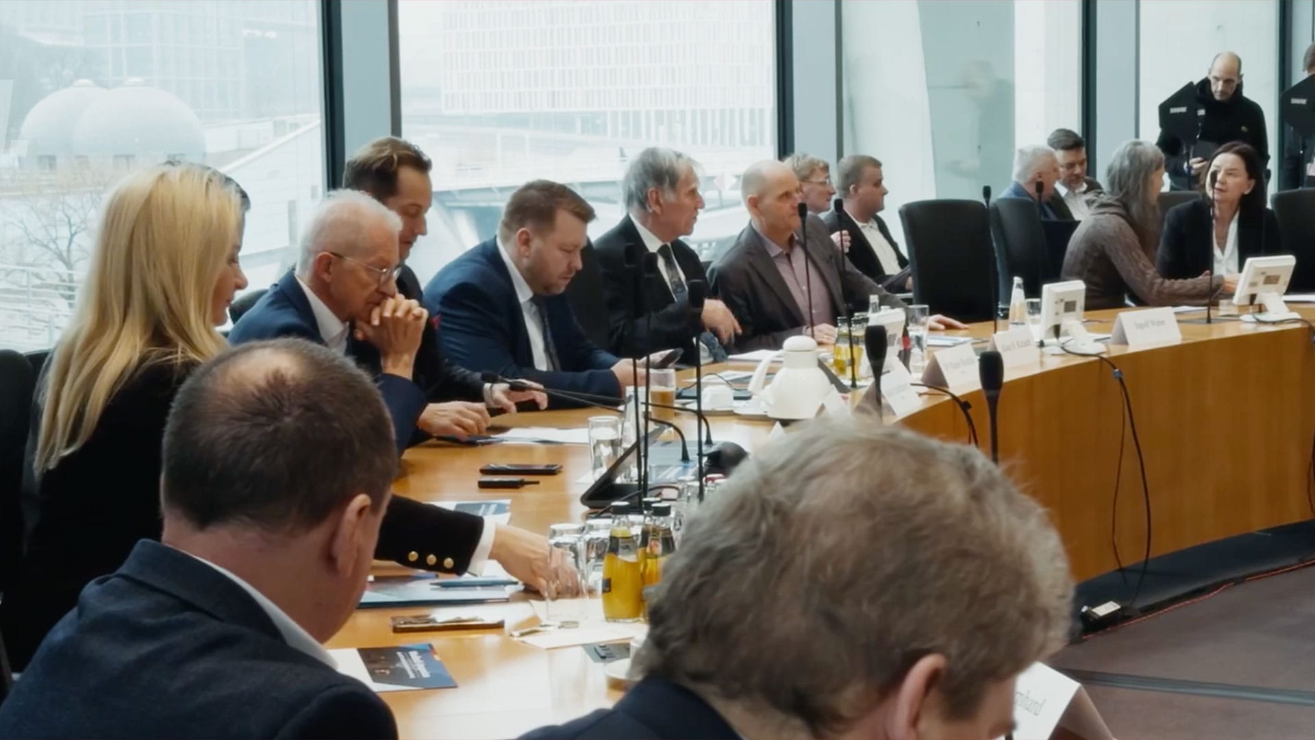 Am Set: Windkraft-Symposium im Deutschen Bundestag