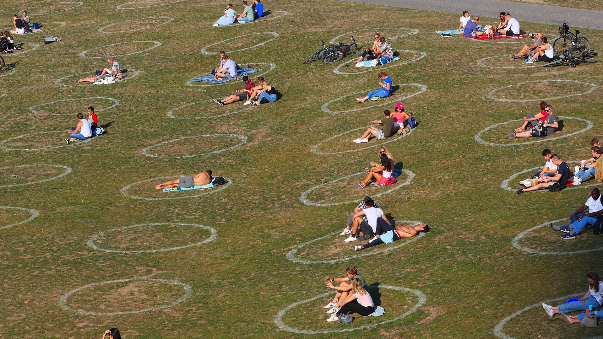 Corona: Die Pandemie der Spalter | Von Roberto de Lapuente