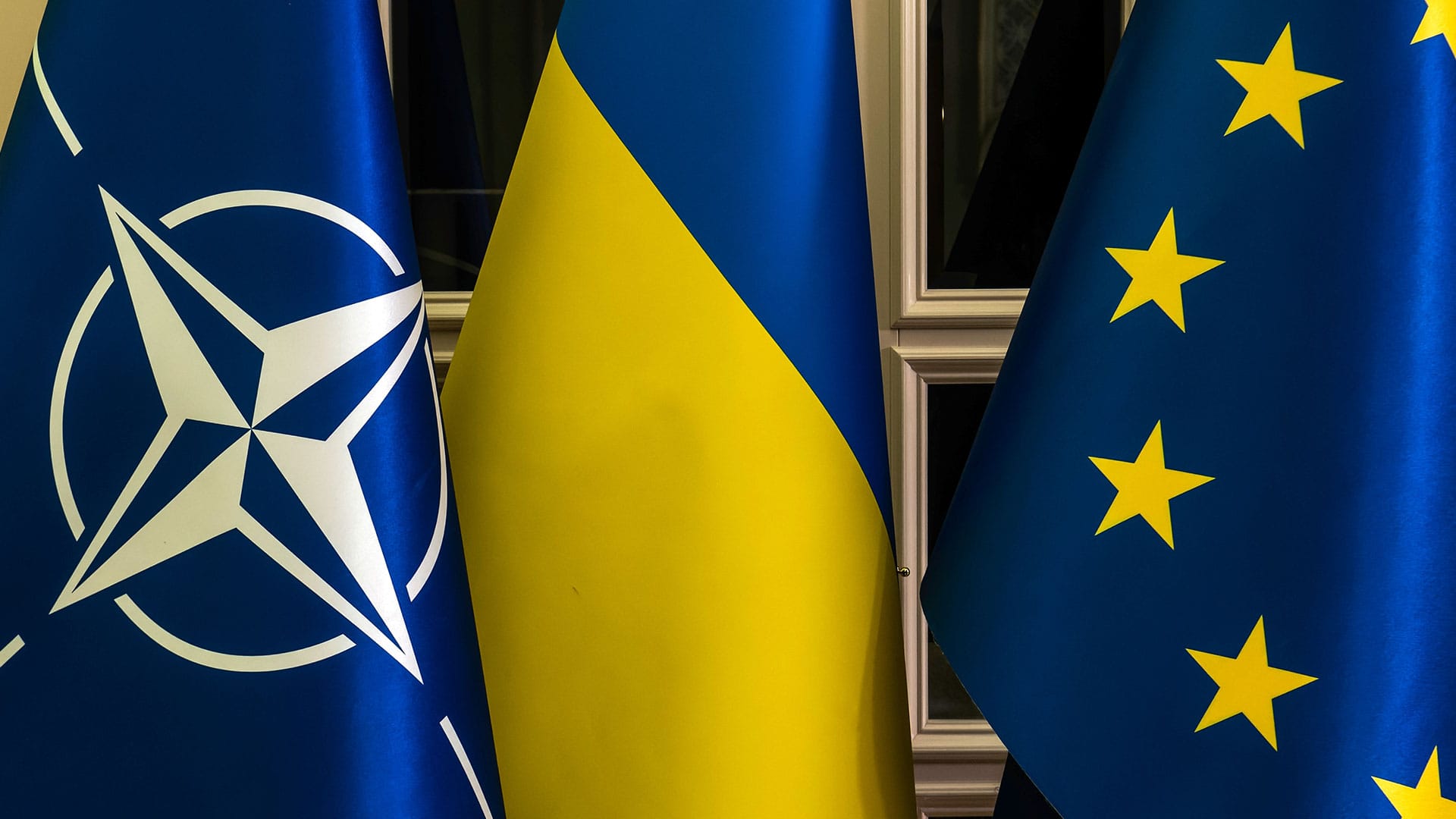 Europas heuchlerischer Ukraine-Kurs | Von Thomas Röper