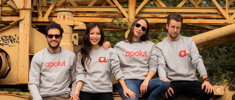 Fanartikel-Shop mit der offiziellen Supporter-Kollektion von apolut! Beitragsbild