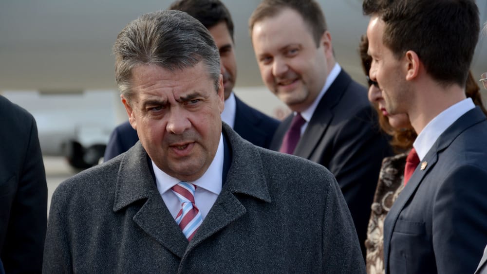 Sigmar Gabriel – An Deck der Kriegsbrücke Beitragsbild