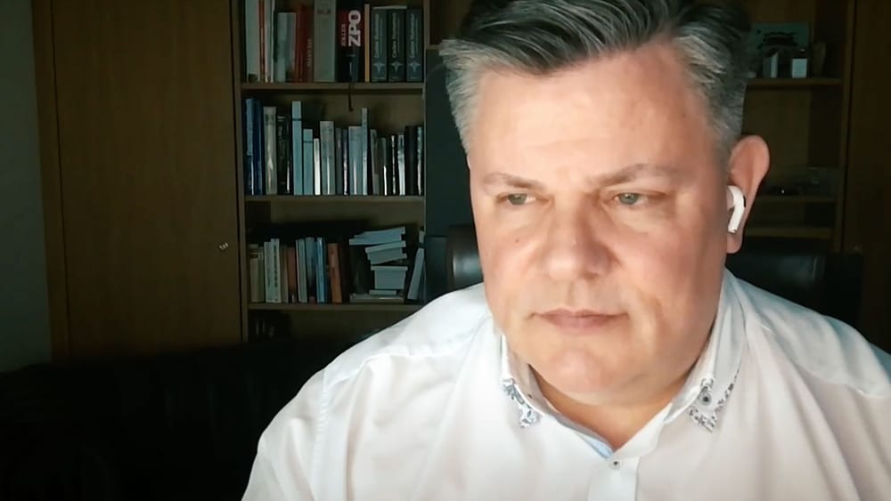 Spotlight: Tobias Ulbrich über die Herstellung rekombinanter Viren (Gain-of-function-Forschung) Beitragsbild