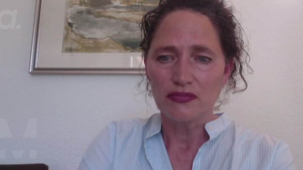 M-PATHIE – Zu Gast heute: Katja Wörmer "Im Namen des Volkes gegen Dr. Reiner Füllmich" Beitragsbild