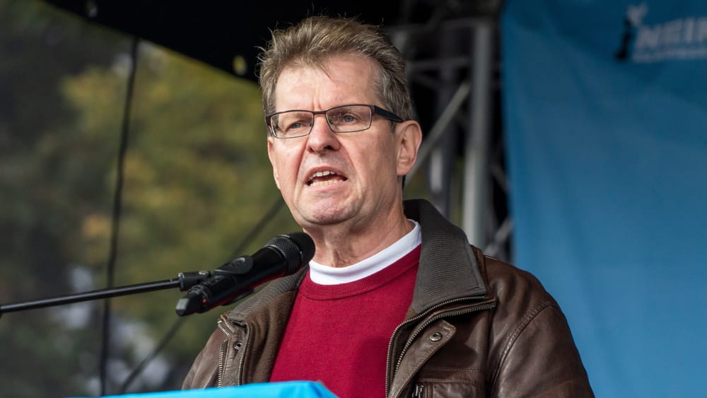 Das Manifest für den Frieden pazifistischer Sozialdemokraten | Von Uwe Froschauer Beitragsbild