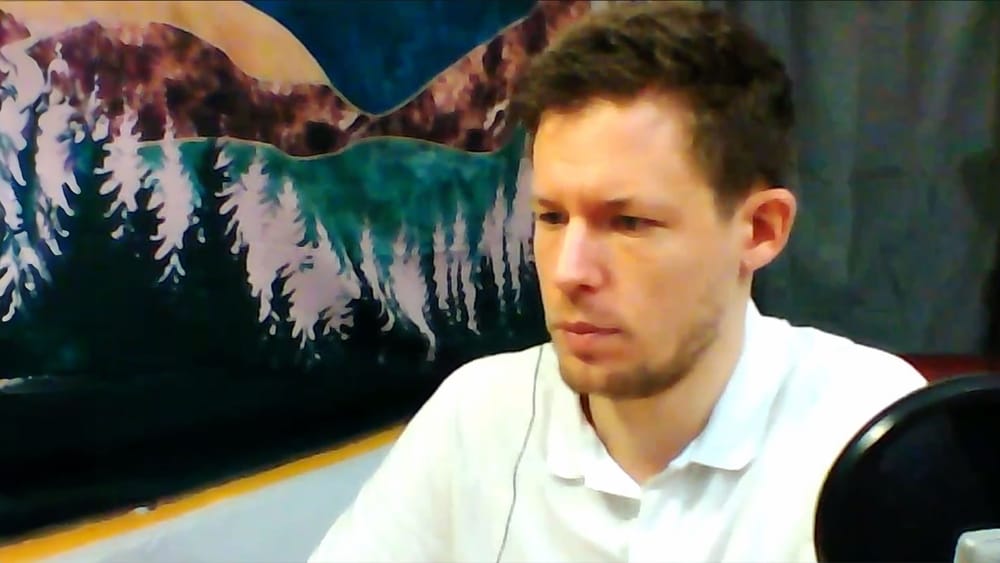 Im Gespräch: Nicolas Riedl | "Den digitalen Schweinehund besiegen" Beitragsbild
