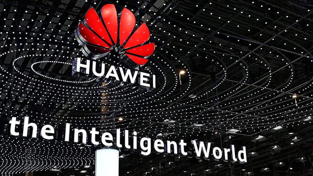 Huawei: Der verwundete Riese und sein geheimes „Delete America“-Comeback Beitragsbild