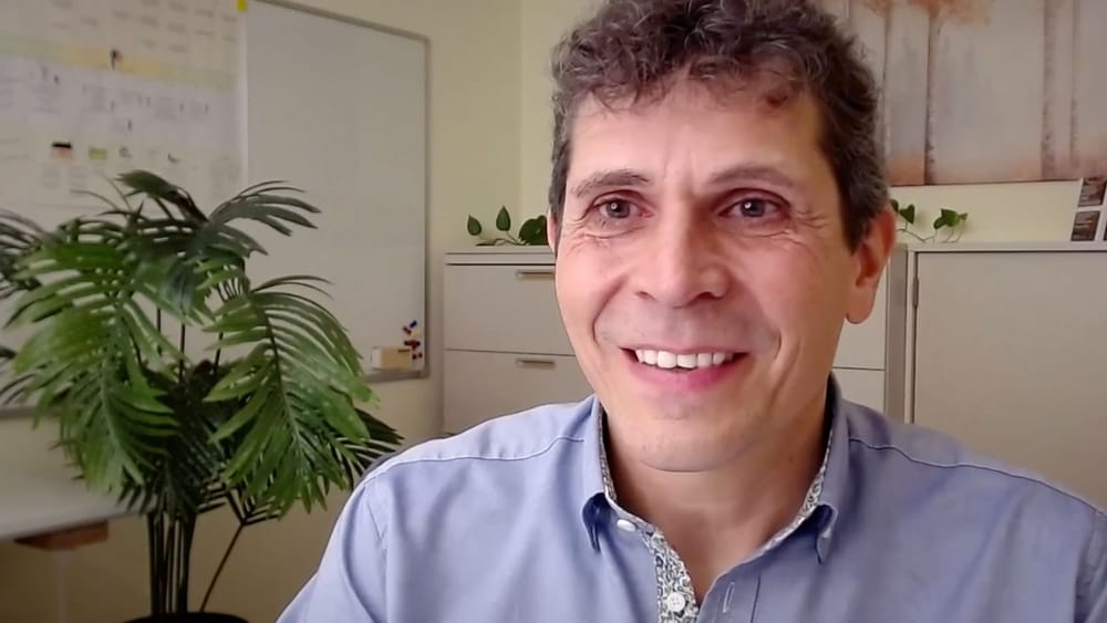 Im Gespräch: Hansjörg Stützle | "Das Bargeld-Komplott" Beitragsbild