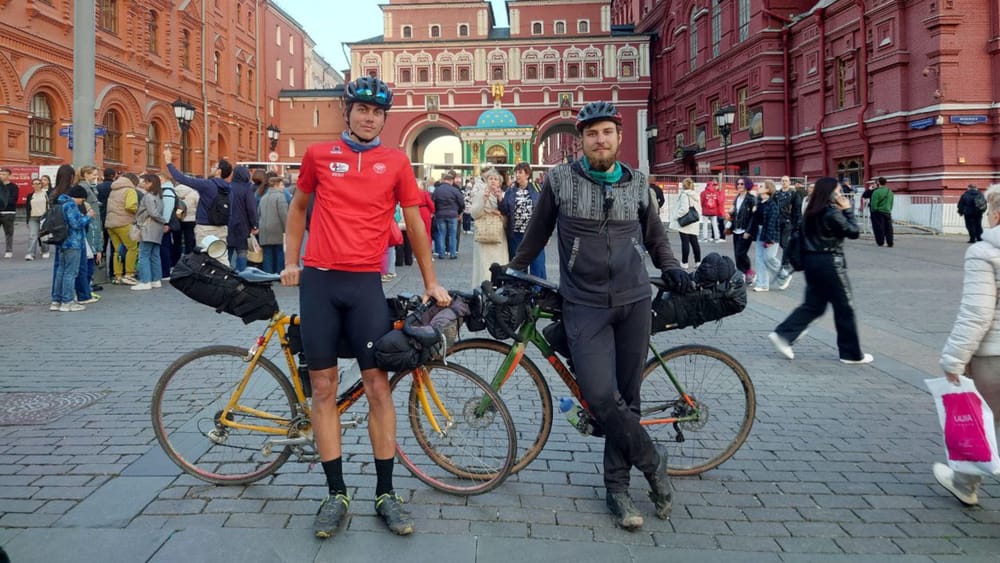 Warum ich mit dem Rad nach Moskau gefahren bin | Von Pablo Krappmann Beitragsbild