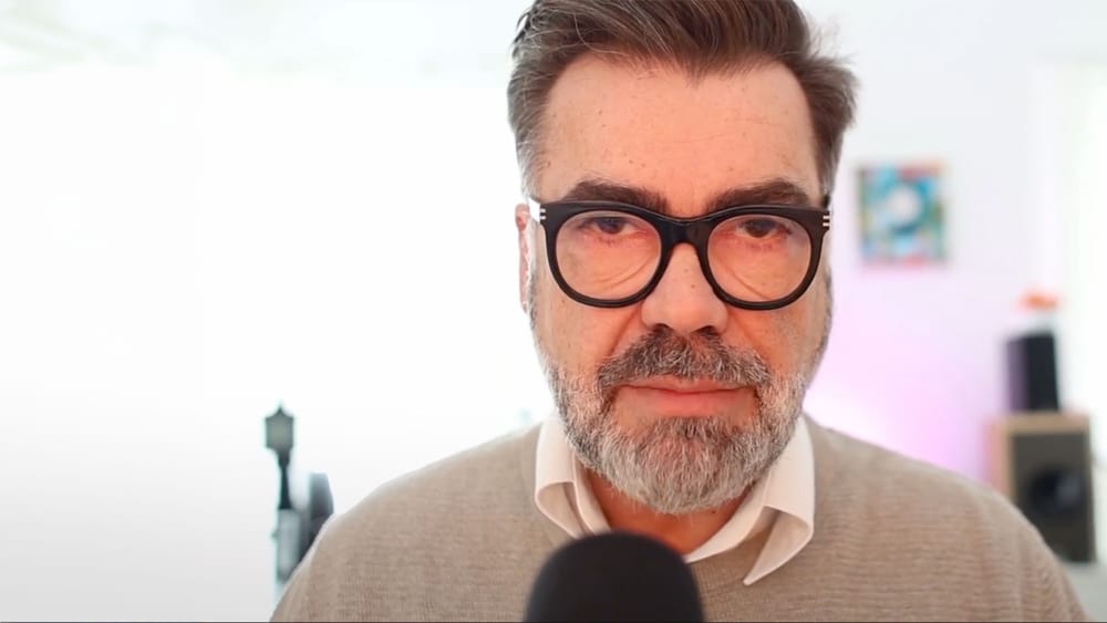 Im Gespräch: Tom Lausen | Die menschliche Würde im digitalen Zeitalter Beitragsbild