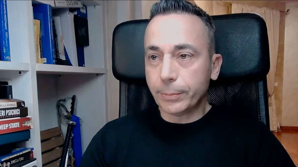 Im Gespräch: Marco Pizzuti | Programmiertes Chaos Beitragsbild