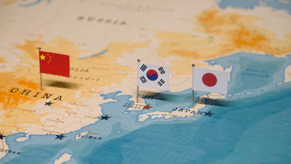 Die Kriegsgefahr in Asien und die Rolle der USA dabei | Von Thomas Röper Beitragsbild