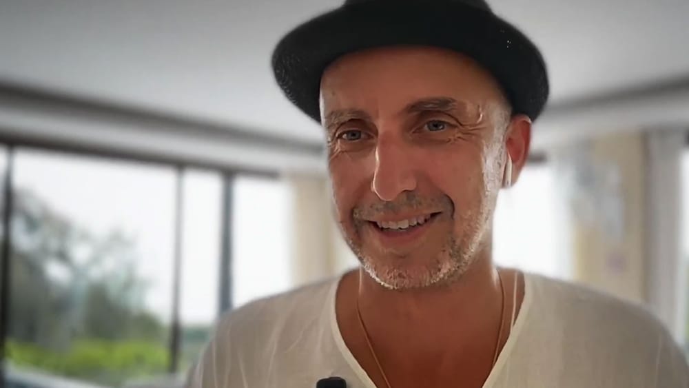 M-PATHIE – Zu Gast heute: Marco Lachmann-Anke "Raus aus Deutschland?" Beitragsbild