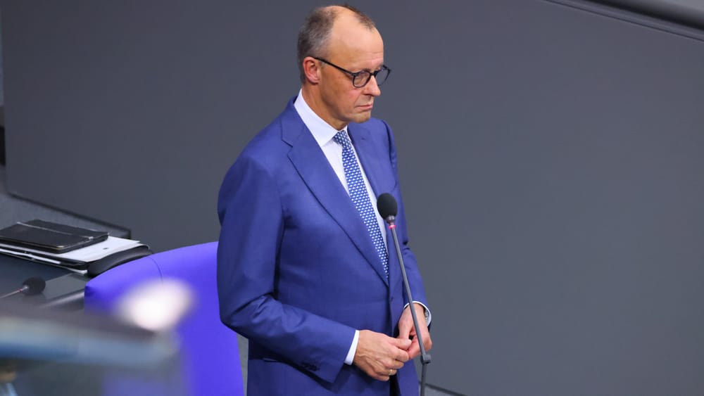 Geschwätz über das angebliche „Machtbeben“ | Von Friedhelm Klinkhammer und Volker Bräutigam Beitragsbild