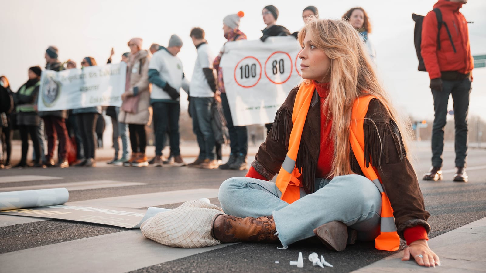 Klimaaktivisten zu 400.000 Euro Schadenersatz an Lufthansa verurteilt