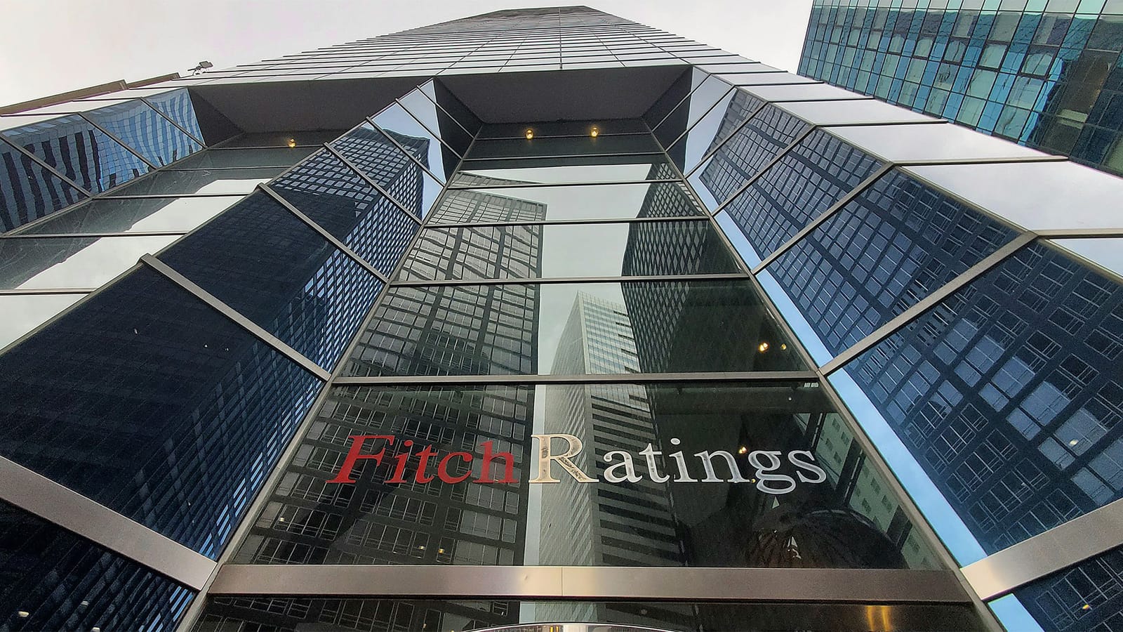 Ratingagentur Fitch setzt Euroclear wegen Russland-Geldern unter Druck