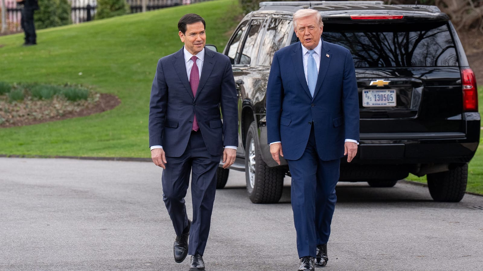 USA fliegen neue Angriffe auf Iran – Rubio betont weiter Chance auf Abkommen