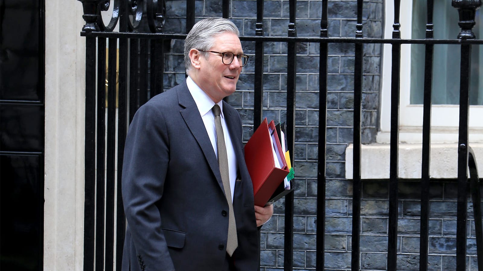 Britischer Premier Keir Starmer kündigt Rücktritt an