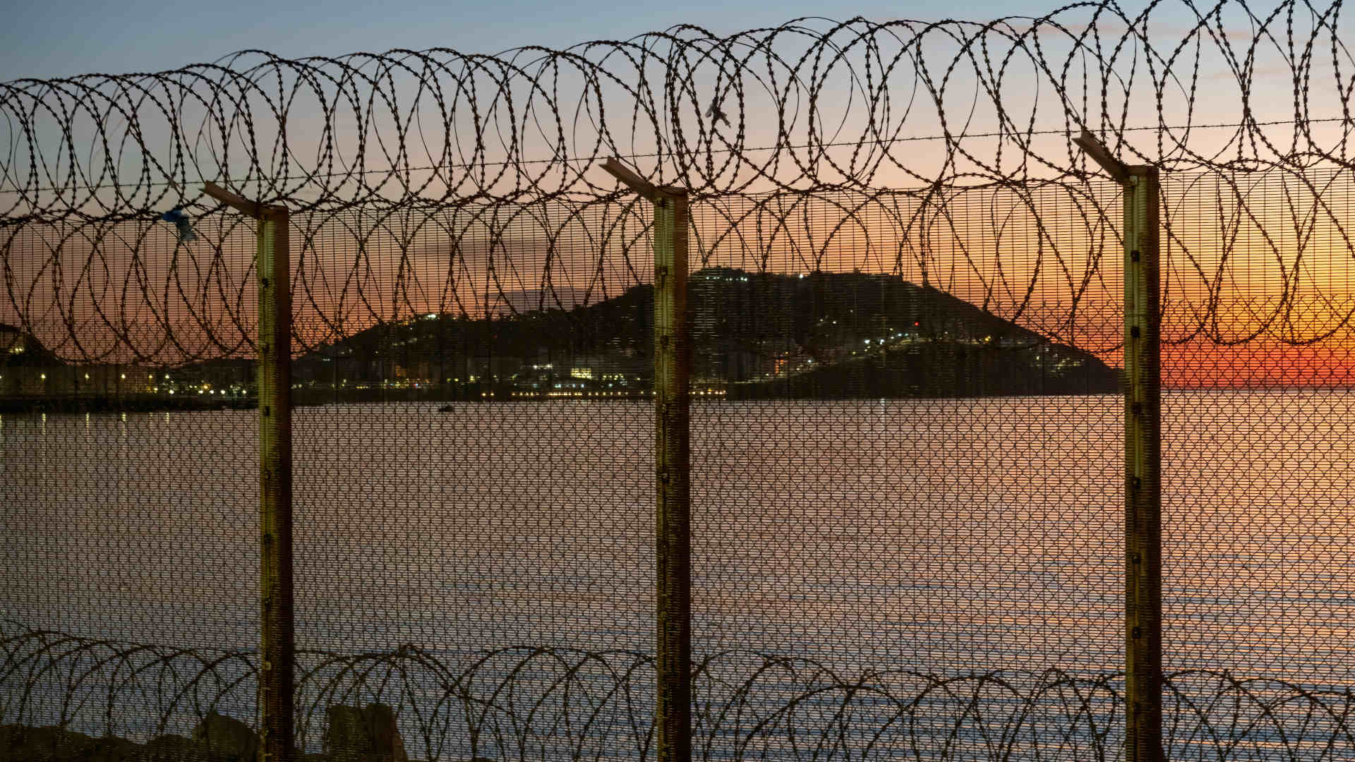 Sturm auf die „Festung Europa“ | Von Dirk C. Fleck