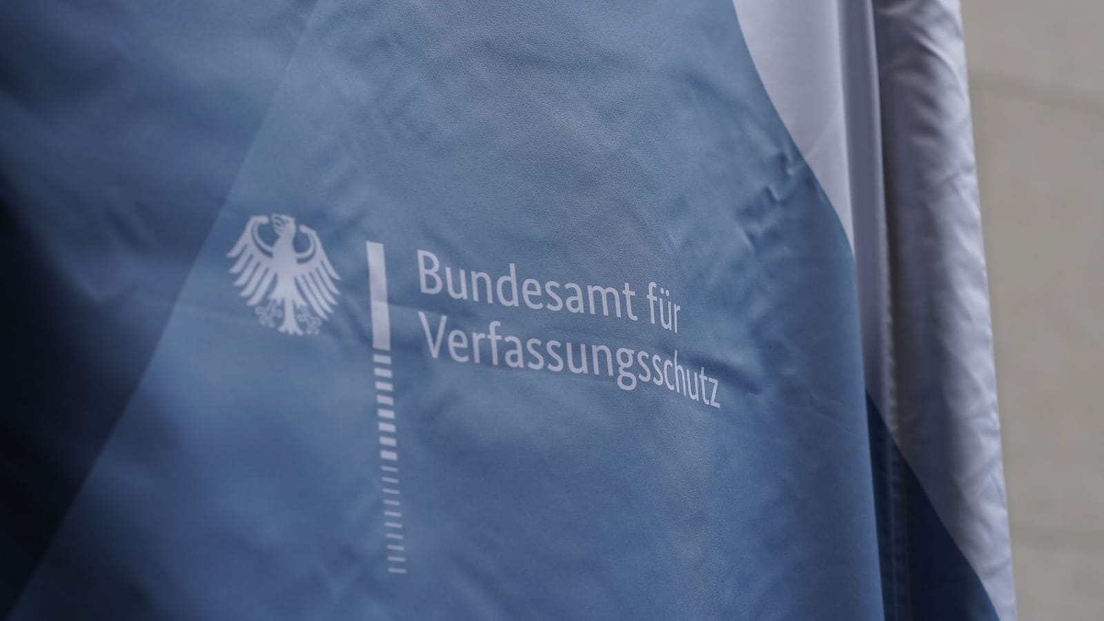 Kabinett beschließt Ausweitung der Geheimdienst-Befugnisse