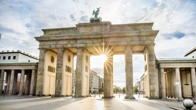 Gegen Trumps Kriege – Am 2. August am Brandenburger Tor in Berlin Beitragsbild