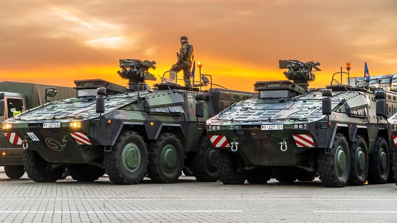 Hurra! Wir sind Aufrüstungs-Weltmeister! | Von Hermann Ploppa Beitragsbild