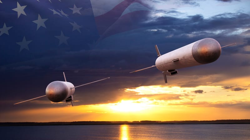 Den USA droht im Krieg mit dem Iran eine kritische Waffenknappheit | Von Thomas Röper Beitragsbild