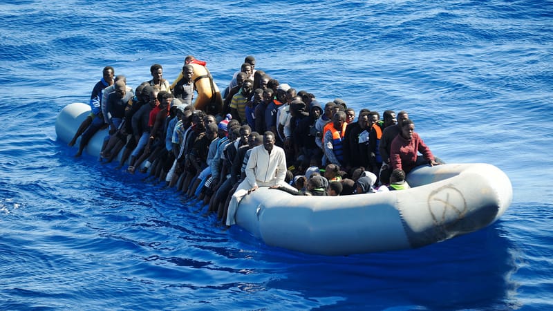 Das Asyl-Debakel im Mittelmeer | Von Janine Beicht Beitragsbild
